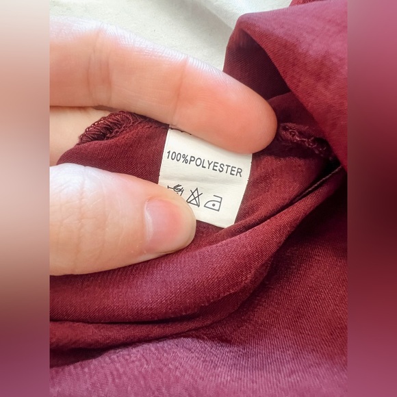 Showpo. - Deep Red Spaghetti Strap Lace Camisole - Size 6 (Fits Like a 2) - Picture 4 of 4